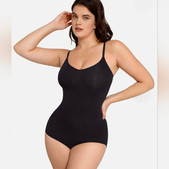 FeelinGirl Other - NWT!! Feelingirl Everyday Wear Seamless Bodysuit #406